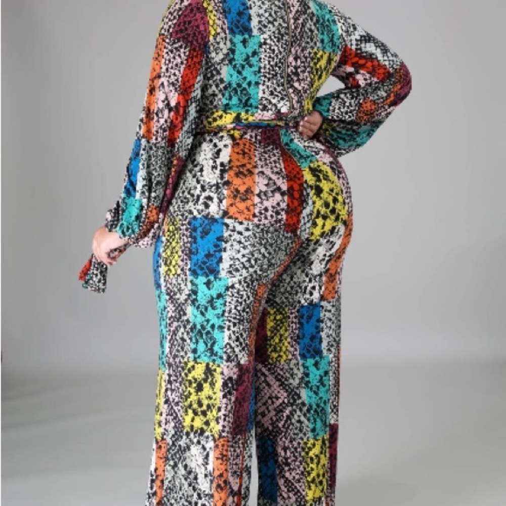 Red and Pink Wrap-Style Jumpsuit with Tie Waist - Picture 4 of 10